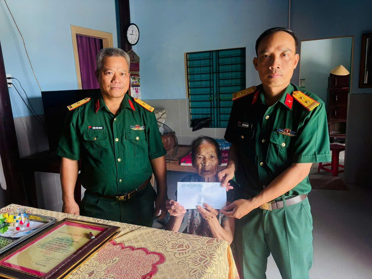 anh tin bai